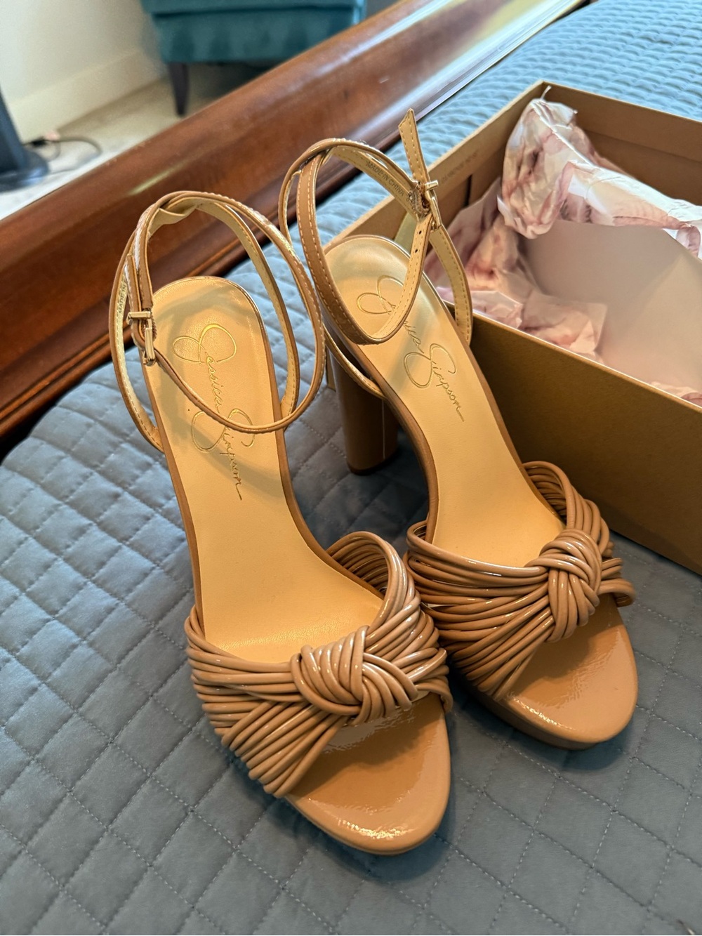 Jessica Simpson Nude Tan Knotted Strap High Block Heel Sandals